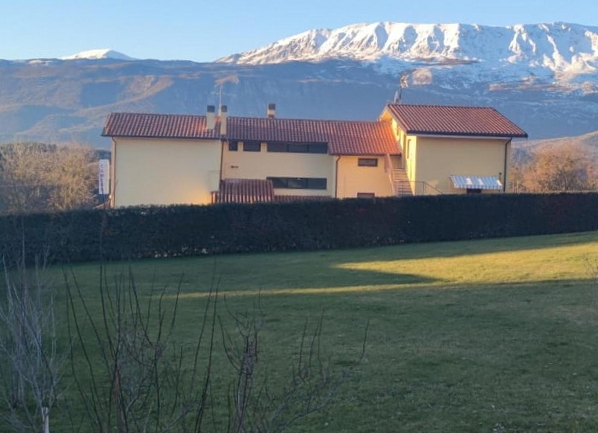 Complesso Turistico Aurora - Appartamenti Poggio Picenze Zewnętrze zdjęcie