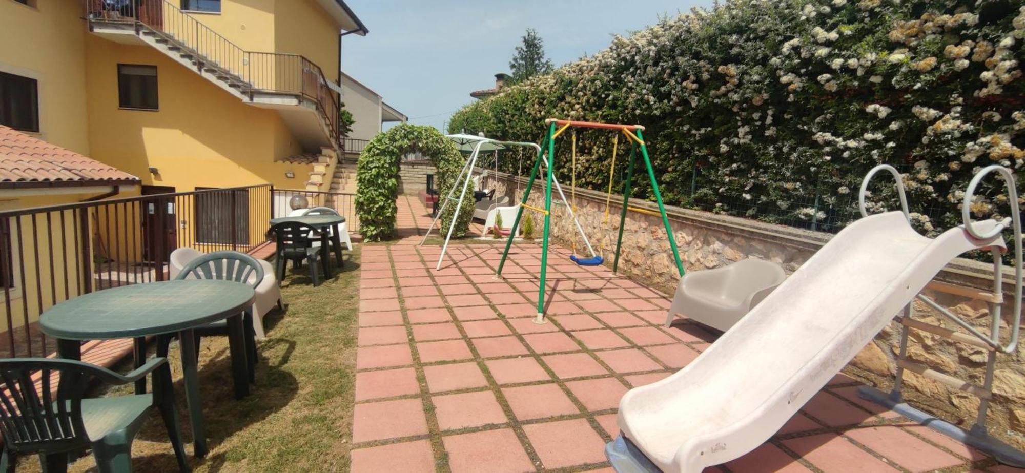 Complesso Turistico Aurora - Appartamenti Poggio Picenze Zewnętrze zdjęcie